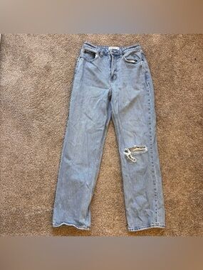 Abercrombie & Fitch Vintage Straight Jeans High Rise 26 2R Distressed